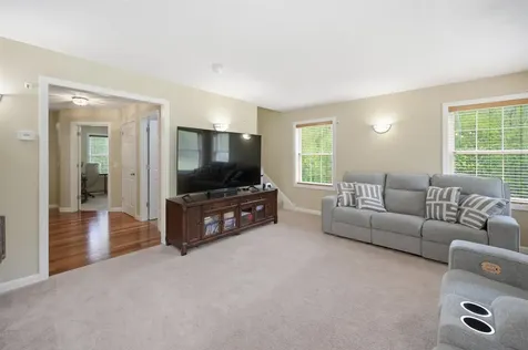 23 Phillips Road Sandown NH 03873