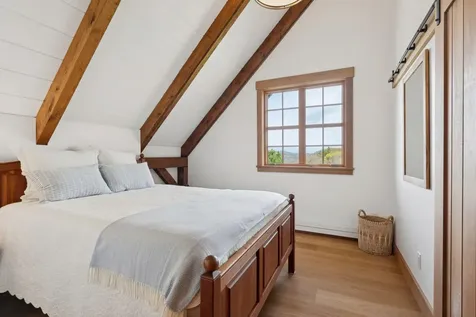 2358 Long Hill Road Woodstock VT 05091