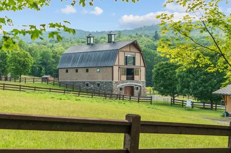 2358 Long Hill Road Woodstock VT 05091