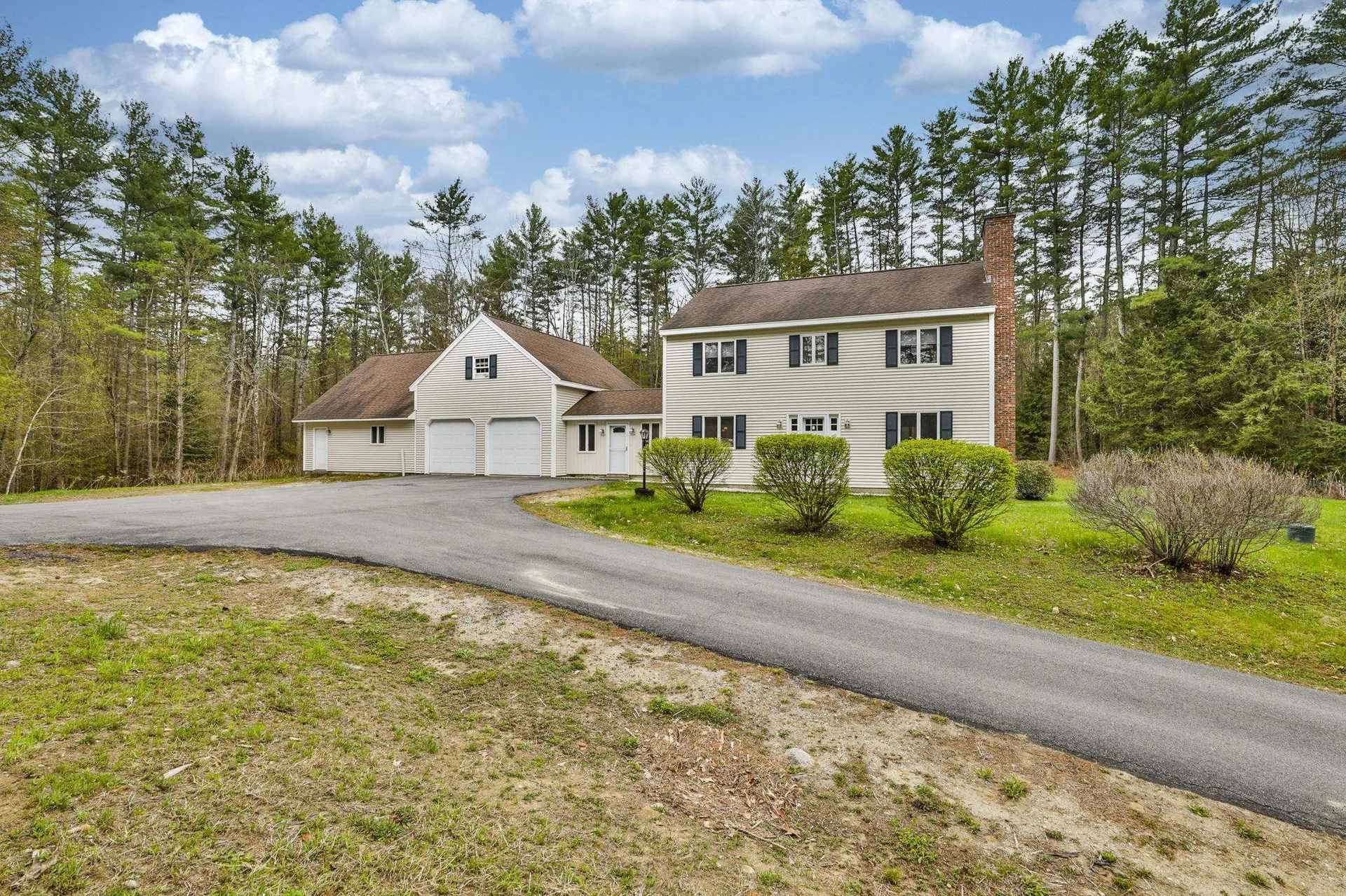 94 Breakneck Road Newport NH 03773