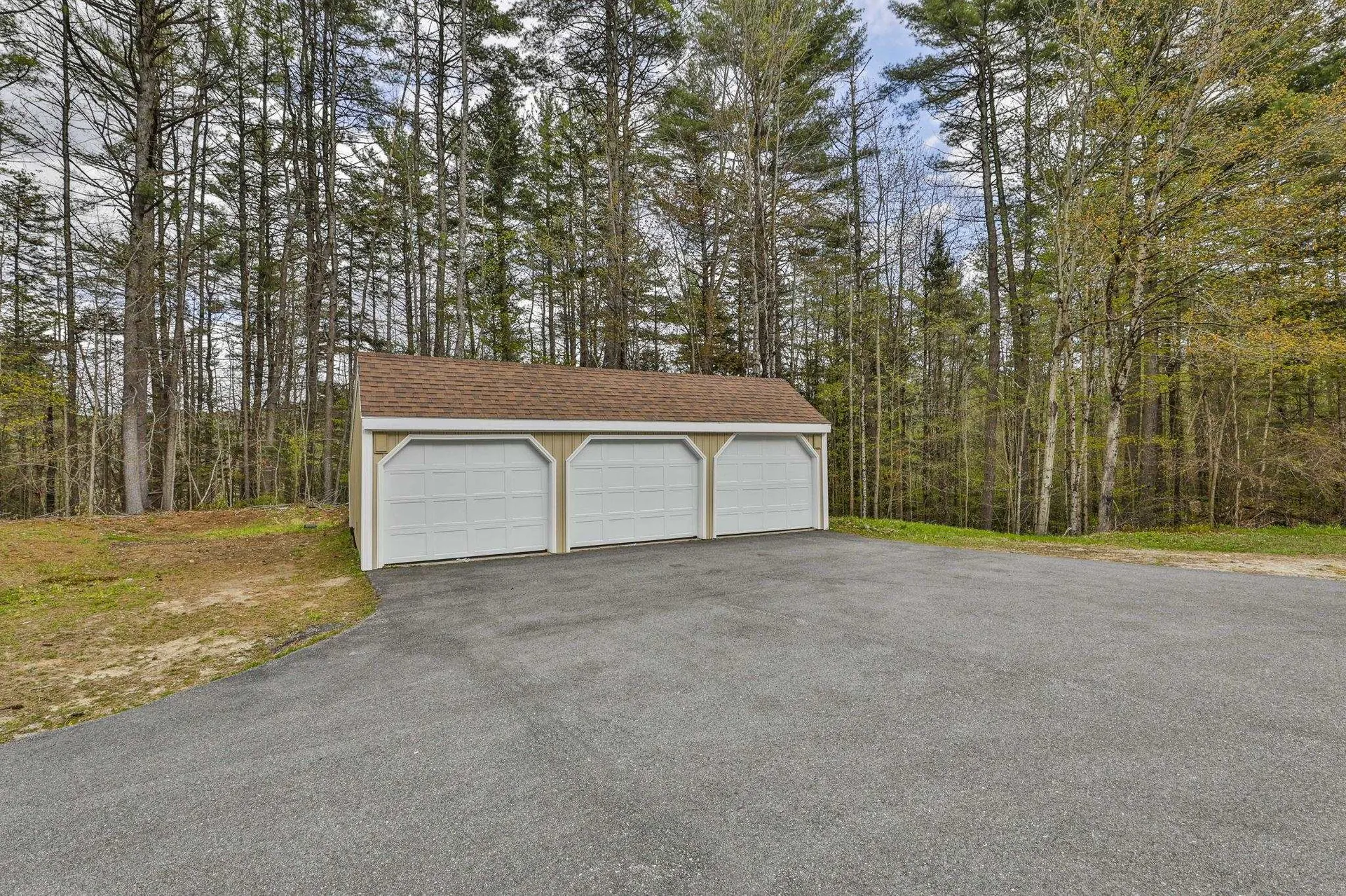 94 Breakneck Road Newport NH 03773