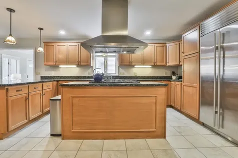 94 Breakneck Road Newport NH 03773