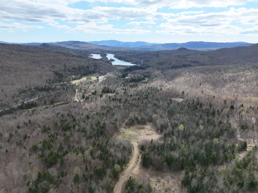 6539 Vt Route 100 Eden VT 05653