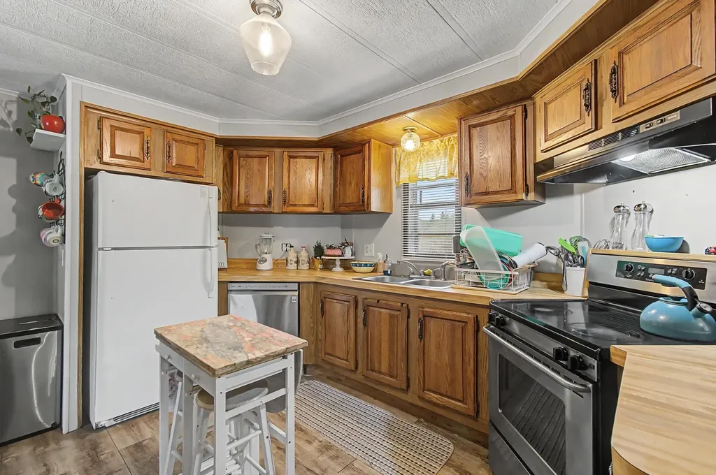 1928 W Corinth Road Washington VT 05675