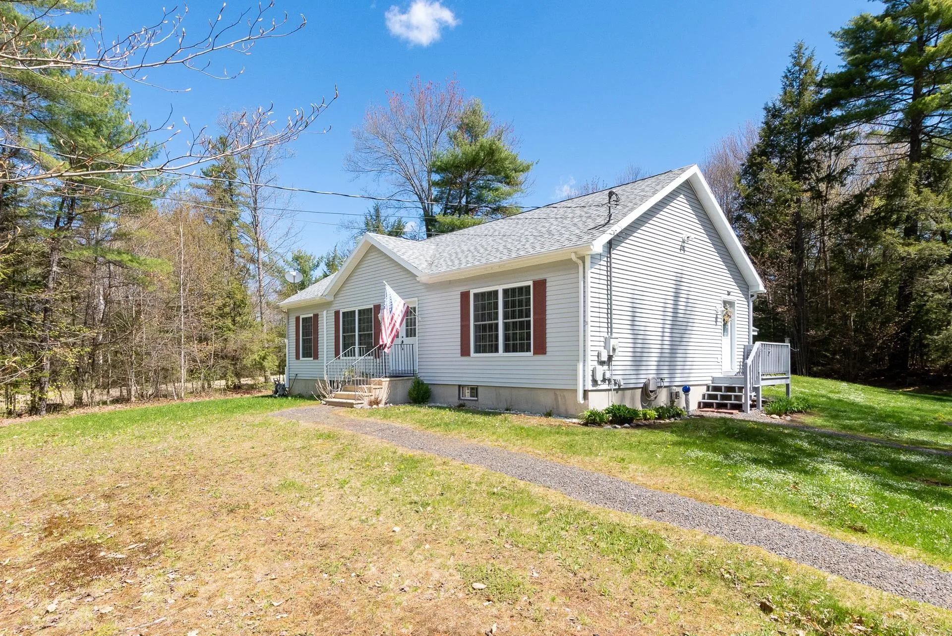 39 Winwood Drive Barnstead NH 03225