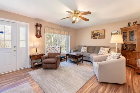39 Winwood Drive Barnstead NH 03225