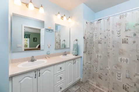 39 Winwood Drive Barnstead NH 03225