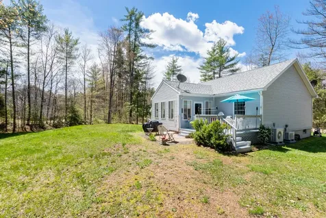 39 Winwood Drive Barnstead NH 03225