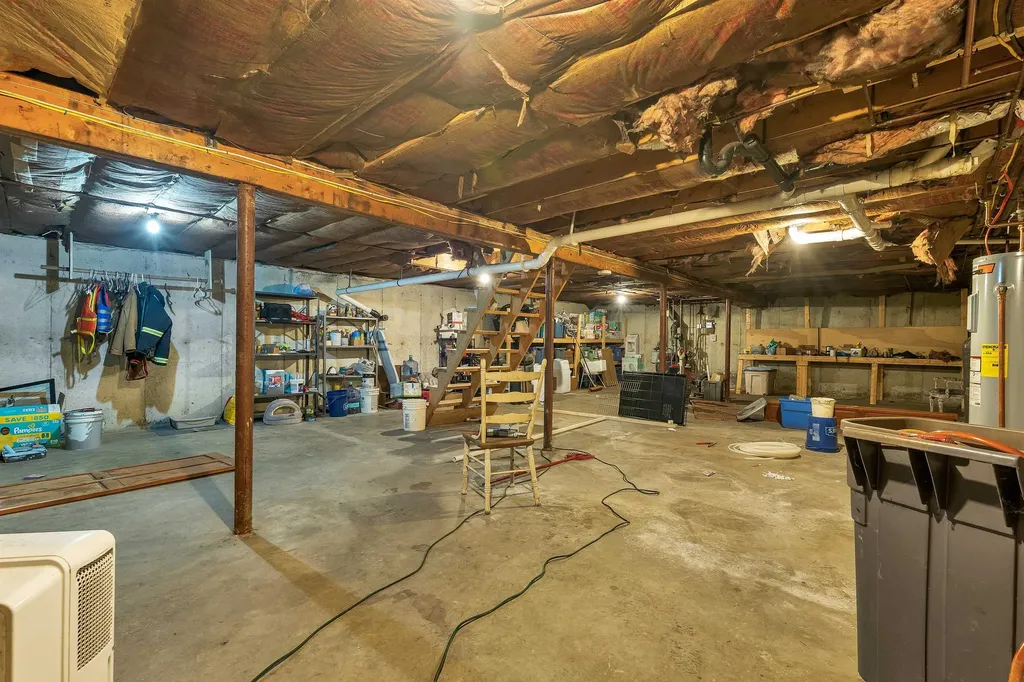 150 Farrarville Road Belmont NH 03220