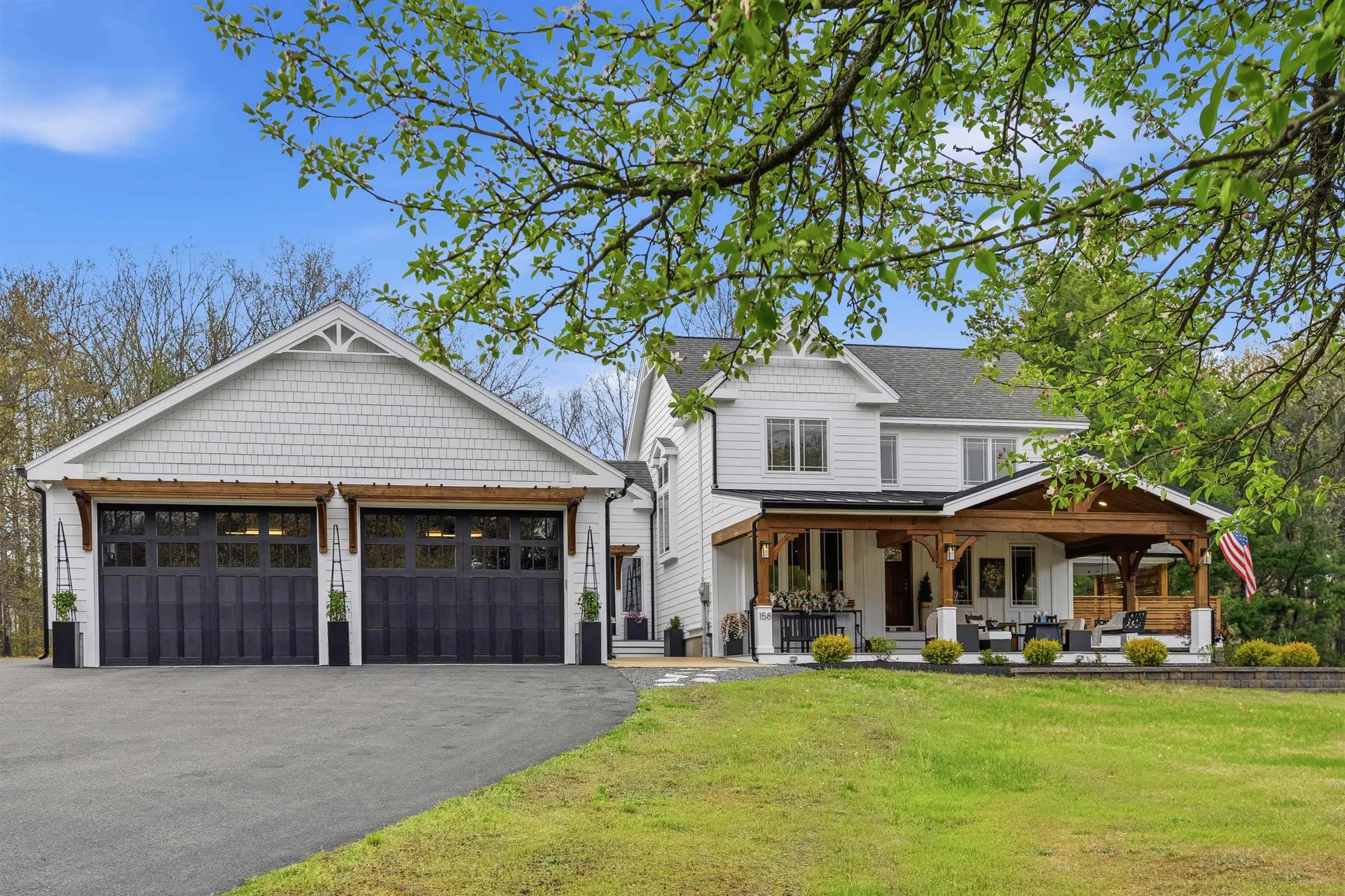 158 Pinecrest Road Litchfield NH 03052