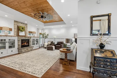 158 Pinecrest Road Litchfield NH 03052