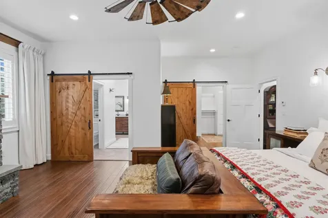 158 Pinecrest Road Litchfield NH 03052