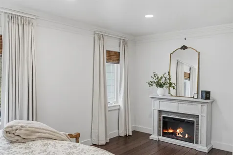 158 Pinecrest Road Litchfield NH 03052