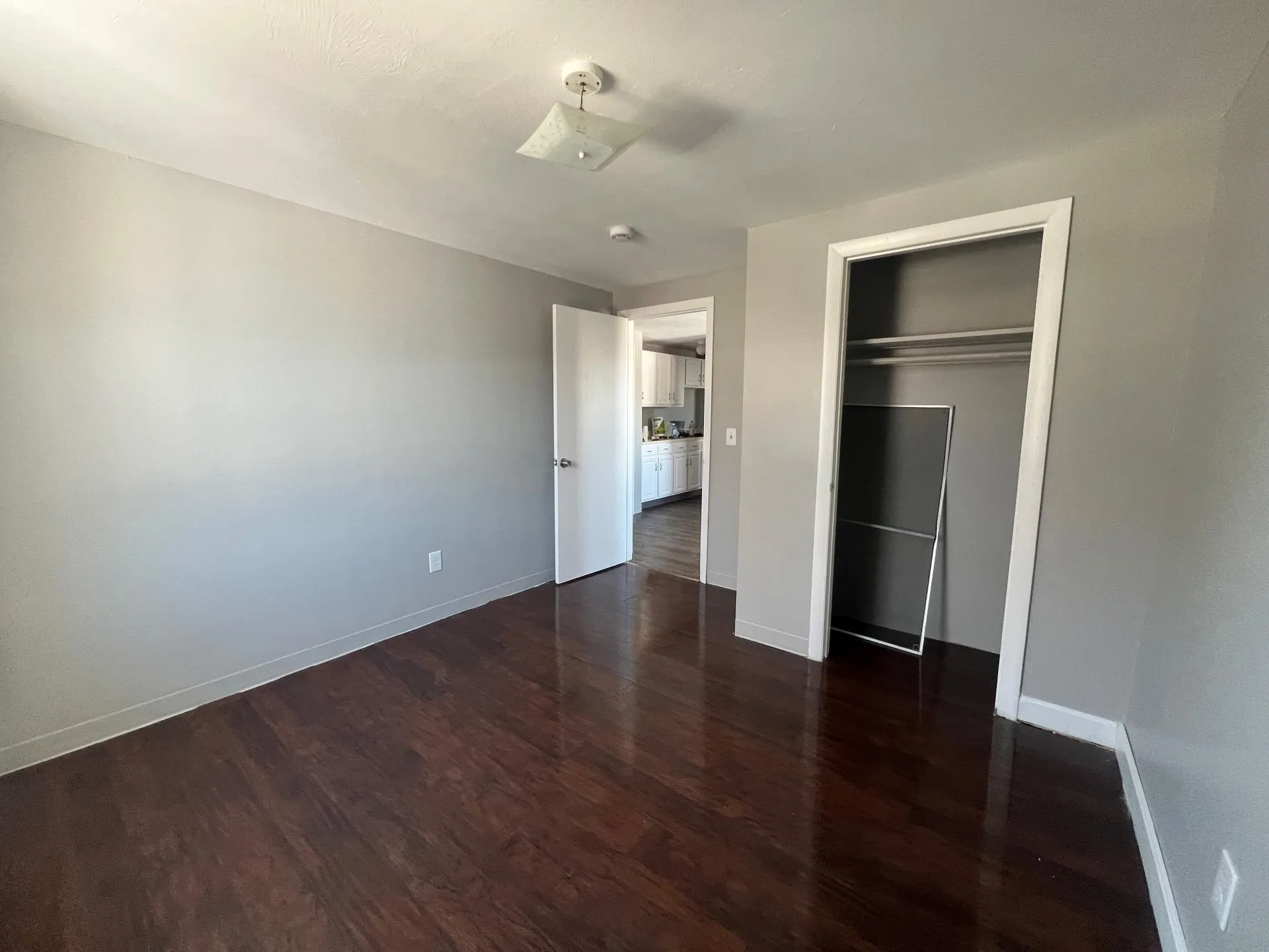 26 Ledge Street Nashua NH 03060