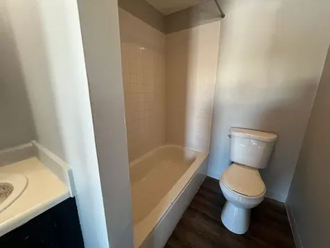 26 Ledge Street Nashua NH 03060