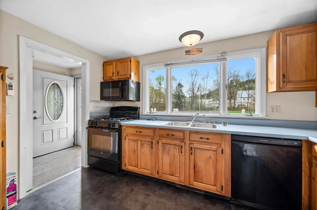 734 East Barre Street Barre Town VT 05641