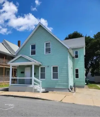 22 Pierce Street Nashua NH 03060