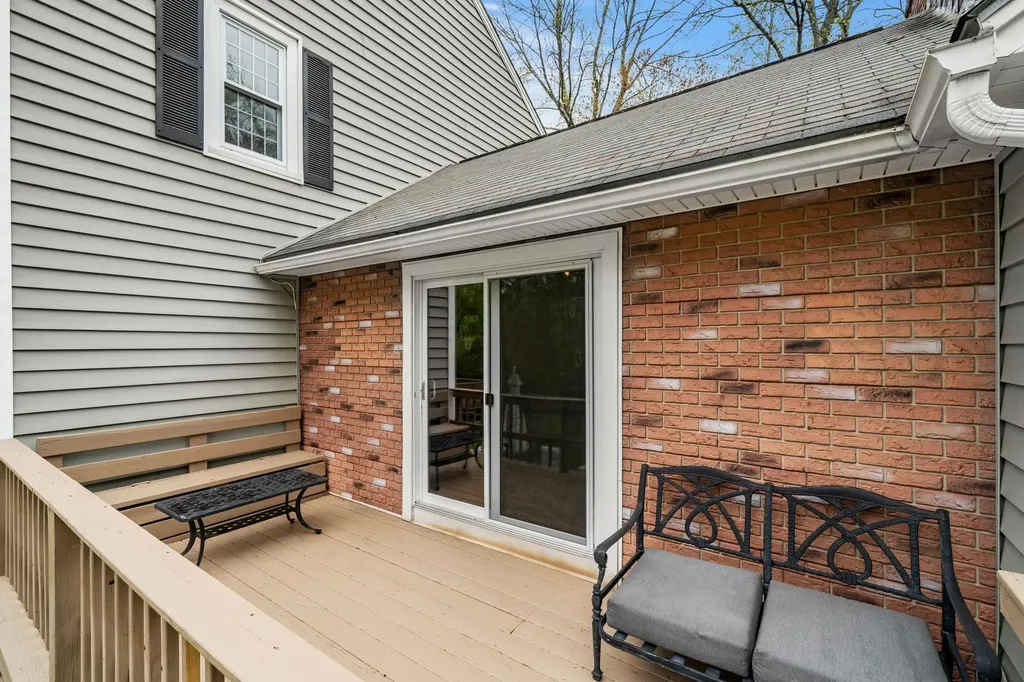 13 Birchwood Circle Bedford NH 03110