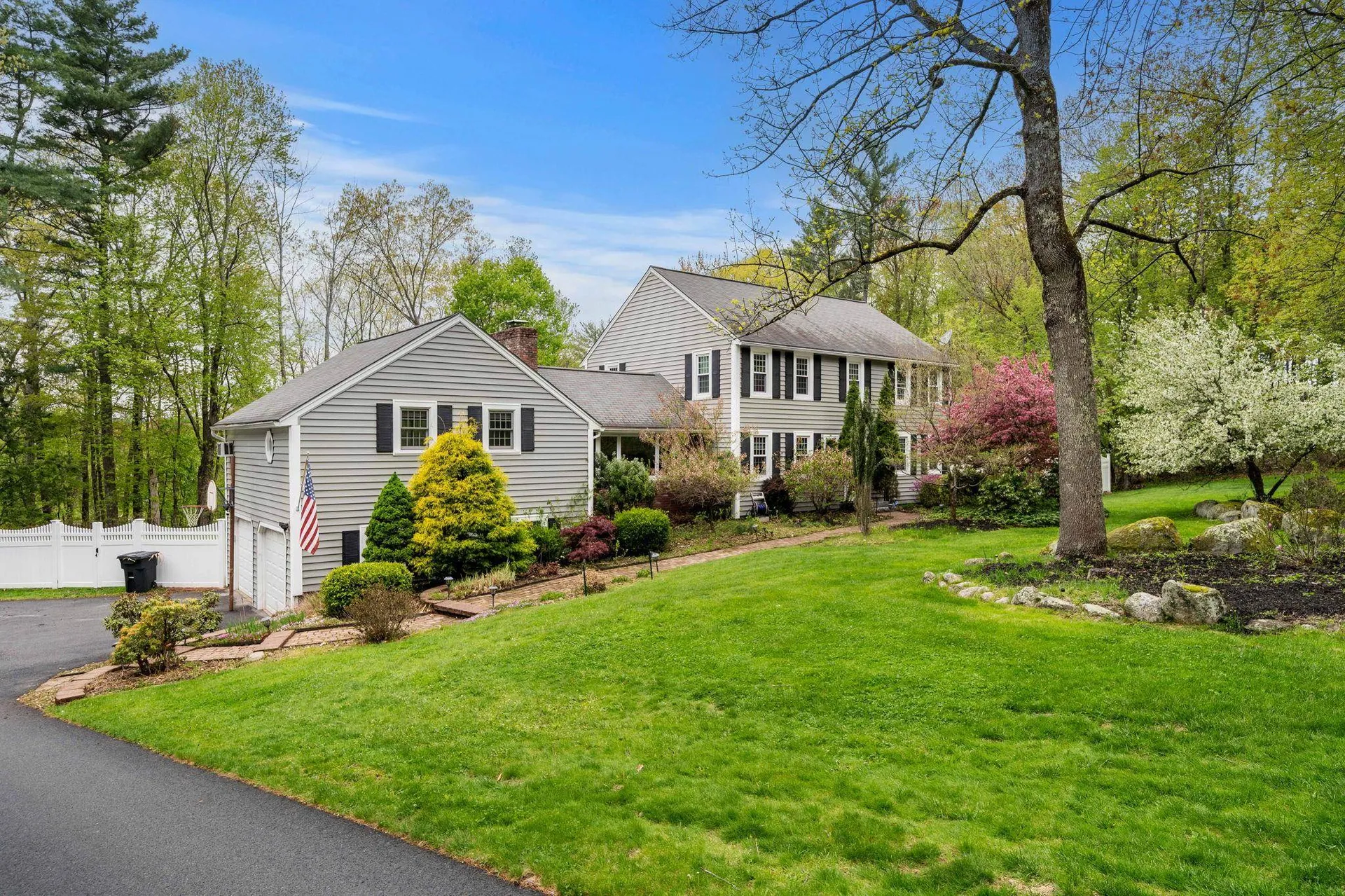 13 Birchwood Circle Bedford NH 03110