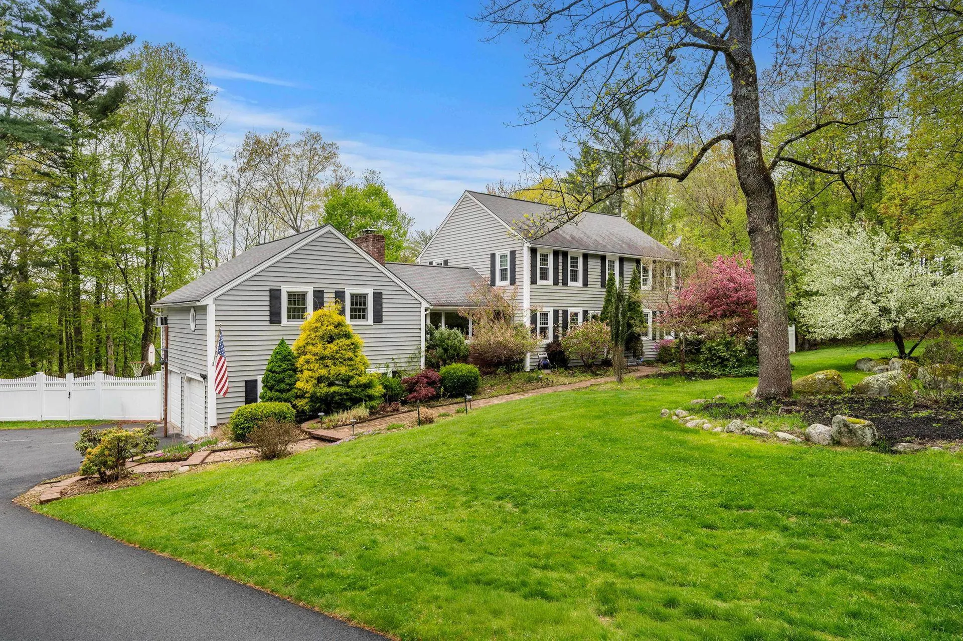 13 Birchwood Circle Bedford NH 03110