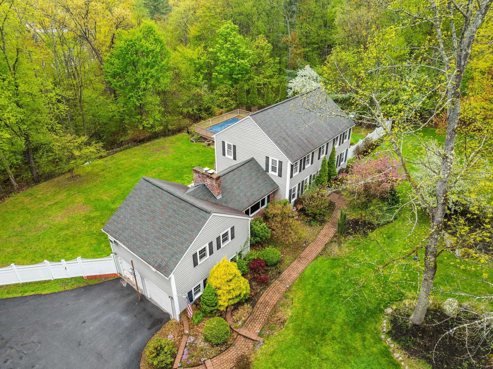 13 Birchwood Circle Bedford NH 03110
