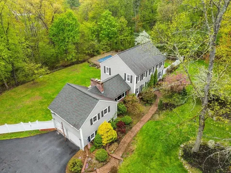 13 Birchwood Circle Bedford NH 03110