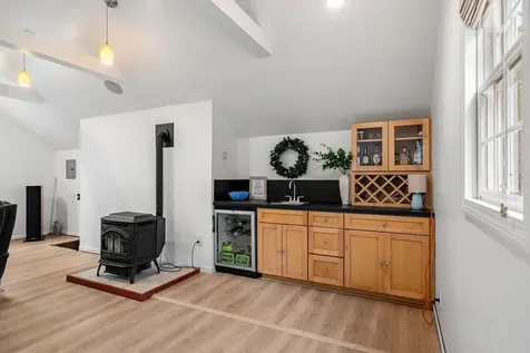 13 Birchwood Circle Bedford NH 03110