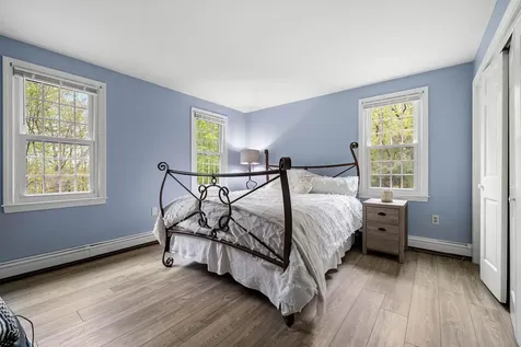 13 Birchwood Circle Bedford NH 03110