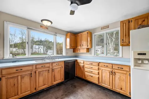 734 East Barre Street Barre Town VT 05641