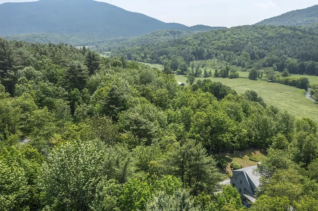 3440 Route 44 West Windsor VT 05037