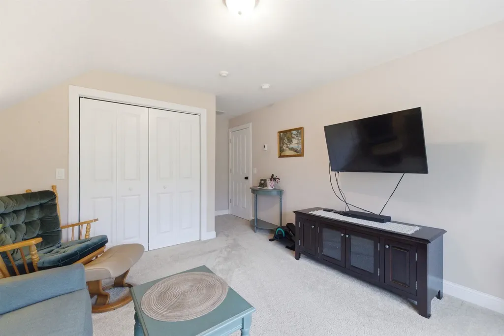 29 Butternut Lane Laconia NH 03246