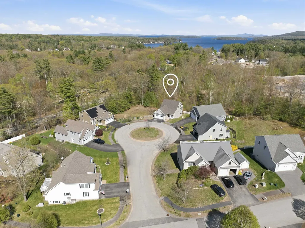 29 Butternut Lane Laconia NH 03246