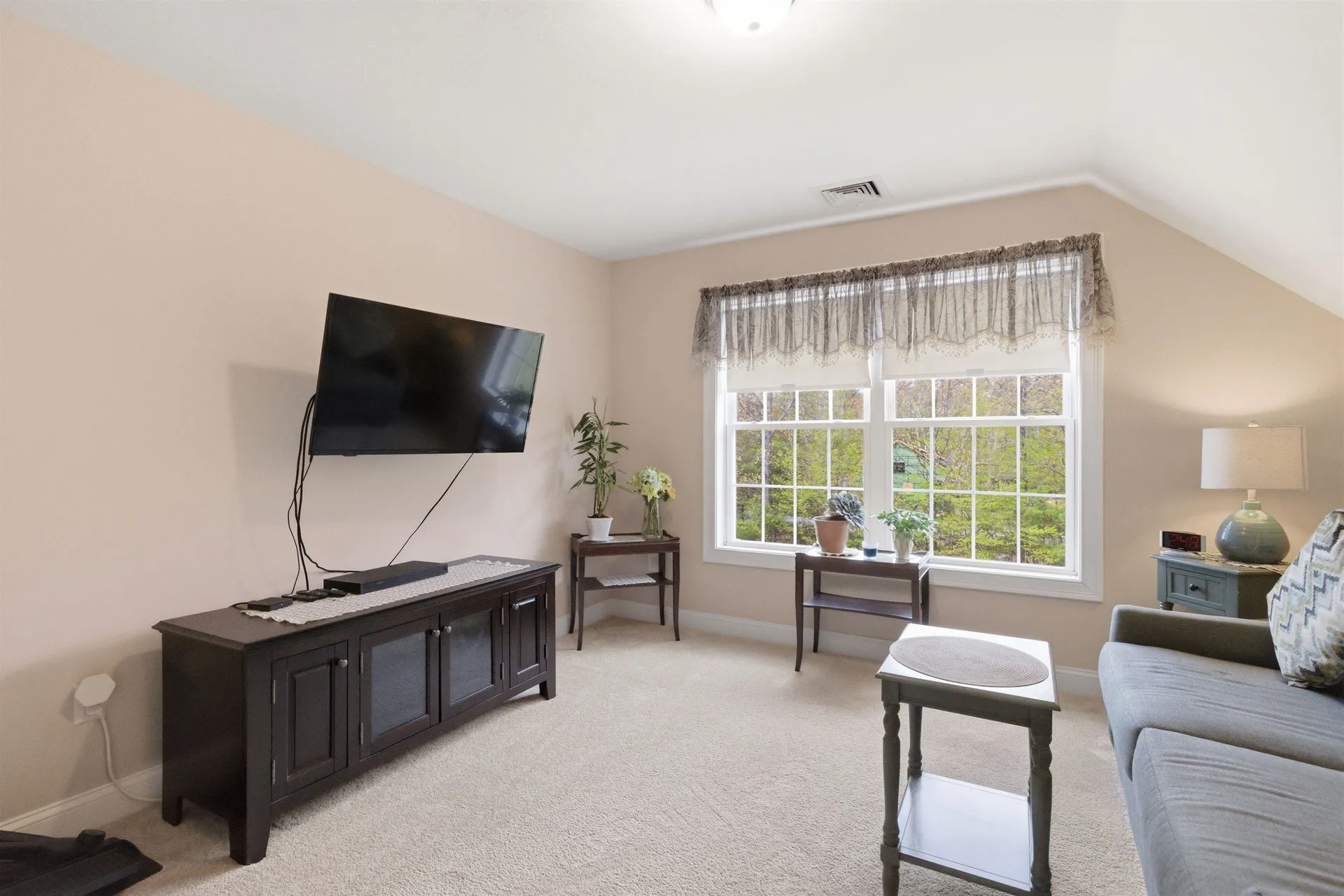 29 Butternut Lane Laconia NH 03246