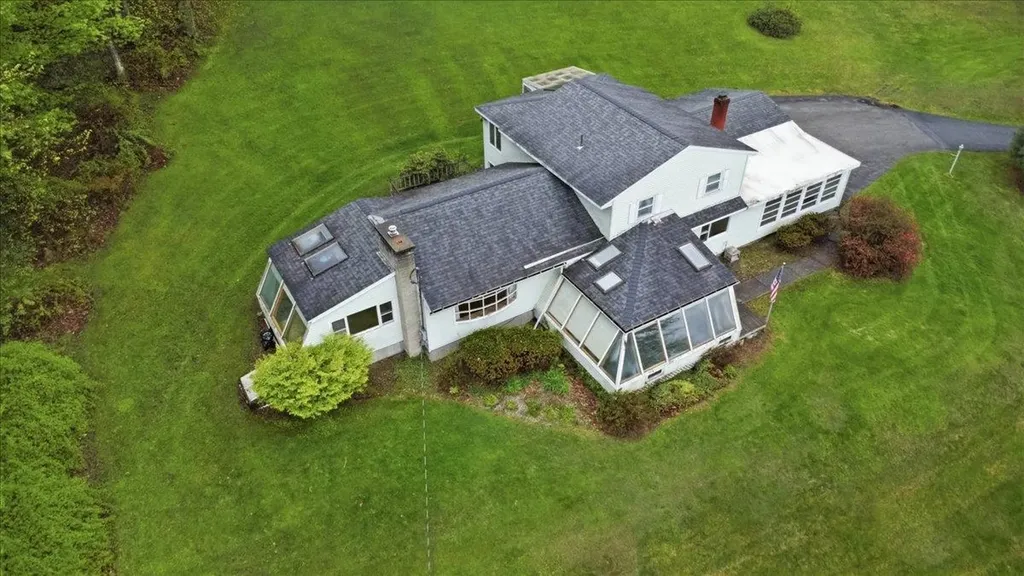 166 Cardinal Lane Bennington VT 05201