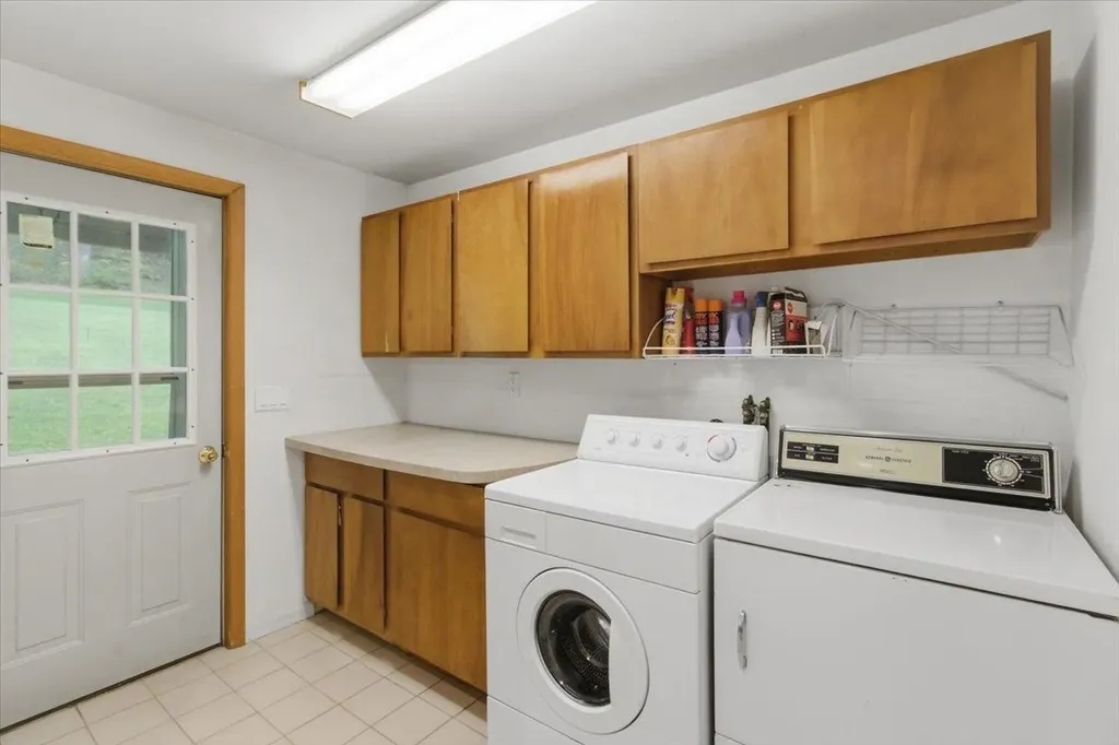 166 Cardinal Lane Bennington VT 05201