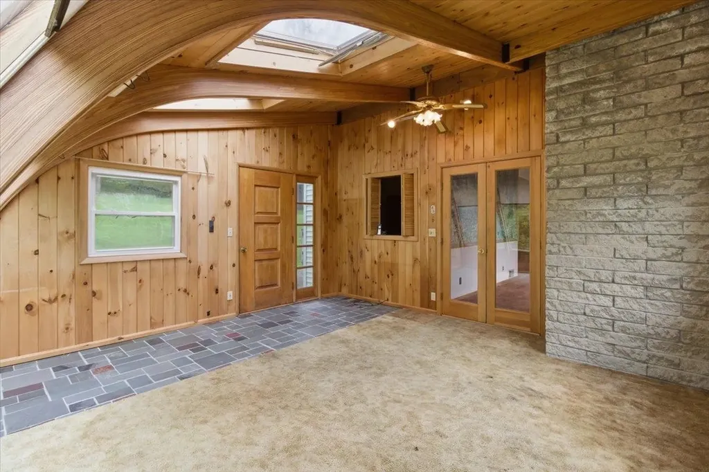 166 Cardinal Lane Bennington VT 05201
