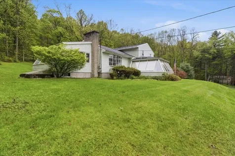 166 Cardinal Lane Bennington VT 05201
