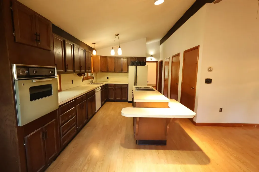 38 Marshall Avenue Hartford VT 05001