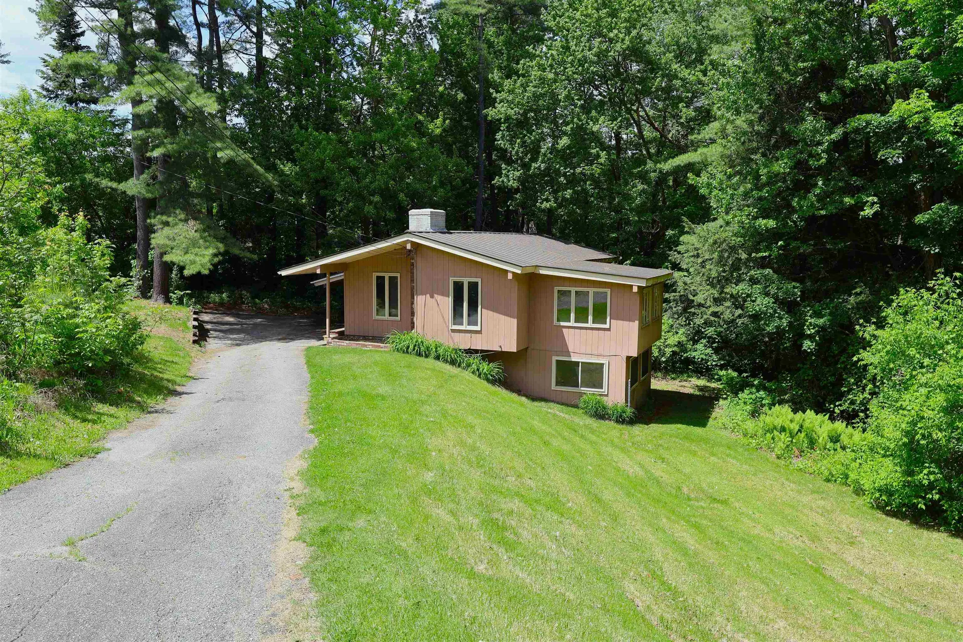 38 Marshall Avenue Hartford VT 05001
