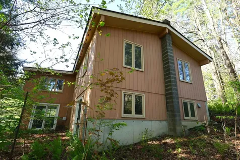 38 Marshall Avenue Hartford VT 05001
