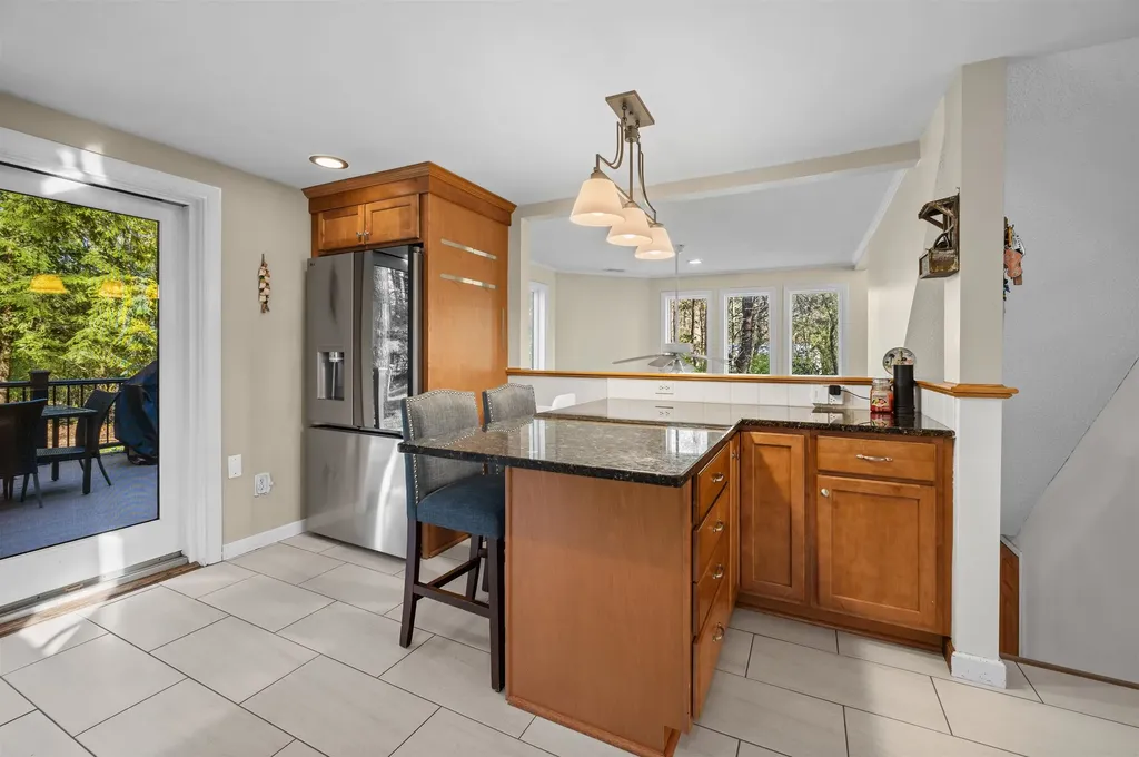 9 Garrison Lane Madbury NH 03823