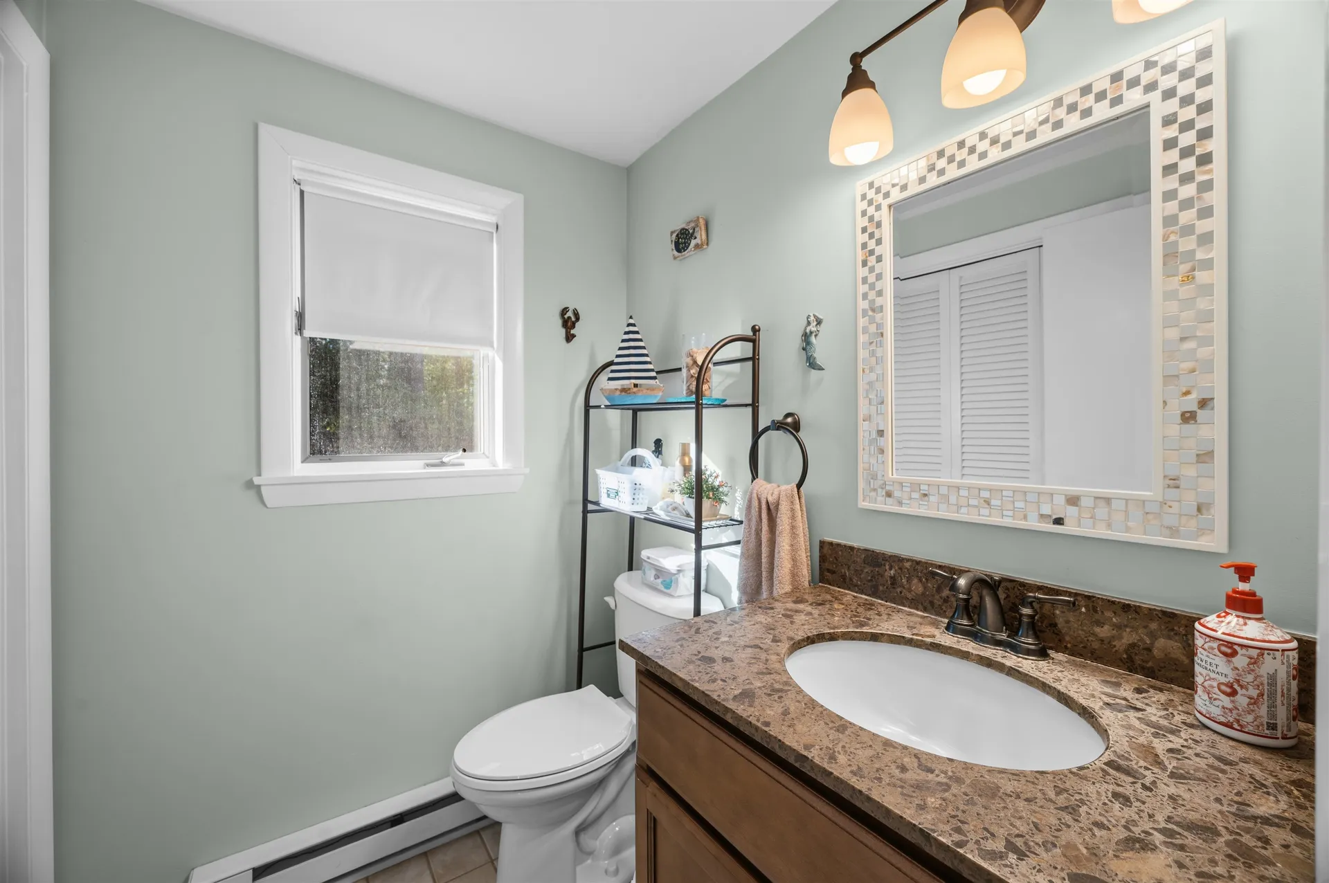 9 Garrison Lane Madbury NH 03823