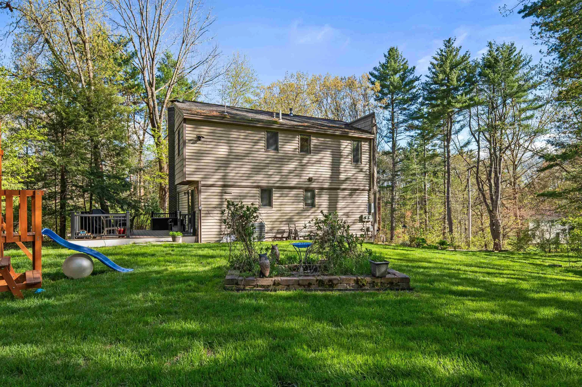 9 Garrison Lane Madbury NH 03823