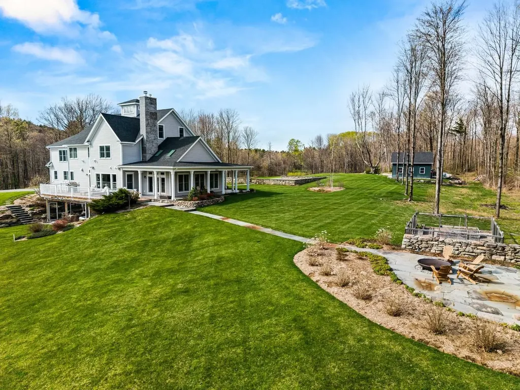 118 Brigham Hill Lane Essex Junction VT 05452