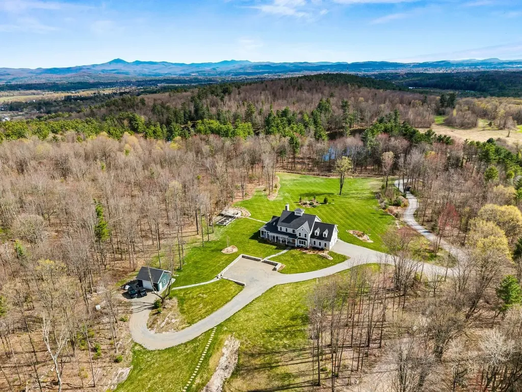 118 Brigham Hill Lane Essex Junction VT 05452