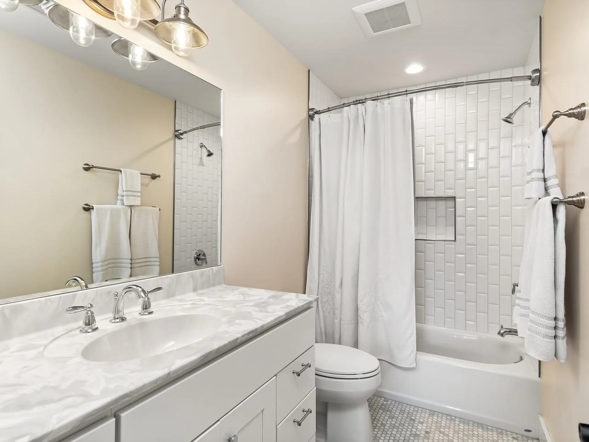 118 Brigham Hill Lane Essex Junction VT 05452