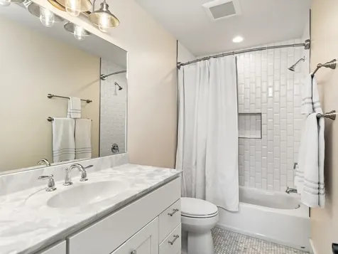 118 Brigham Hill Lane Essex Junction VT 05452