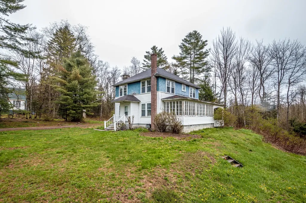 42 Elm Street Lunenburg VT 05906