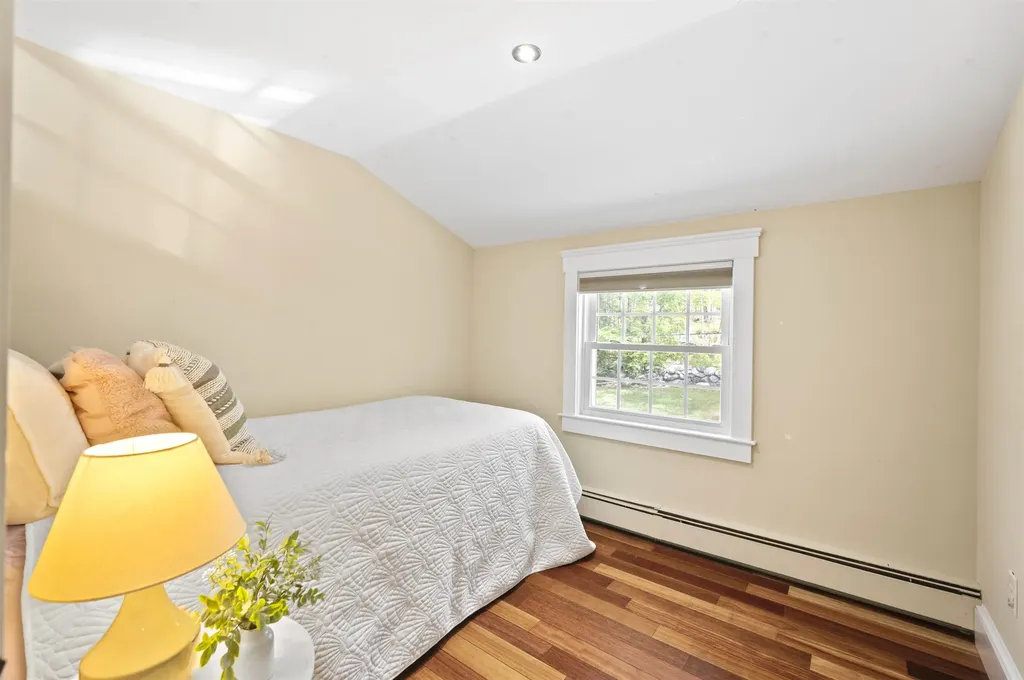 5 N Meadow Road Amherst NH 03031