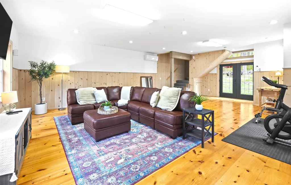 5 N Meadow Road Amherst NH 03031